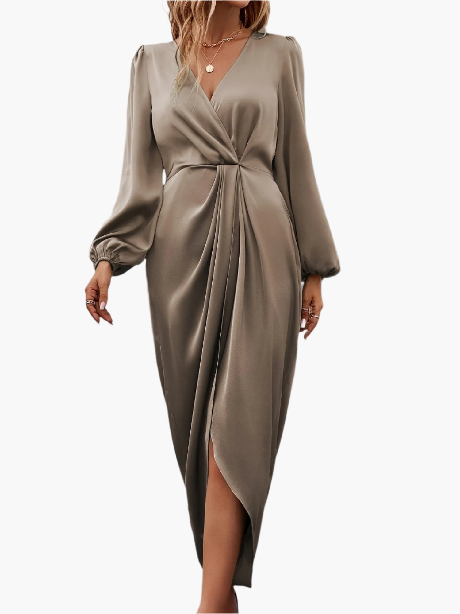 Chic ladies evening dress with long sleeves and elegant pleat detail