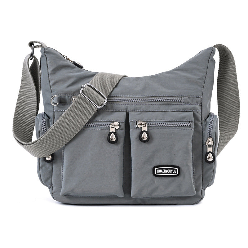 Women's multifunctional shoulder bag with zip pockets – ideal for daily use