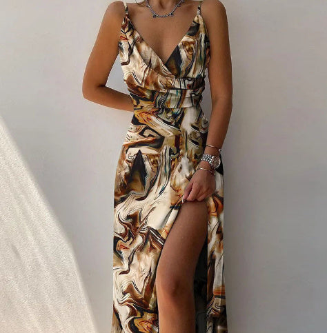 Mary – V-neck Slip Dress with Low Neckline and Print