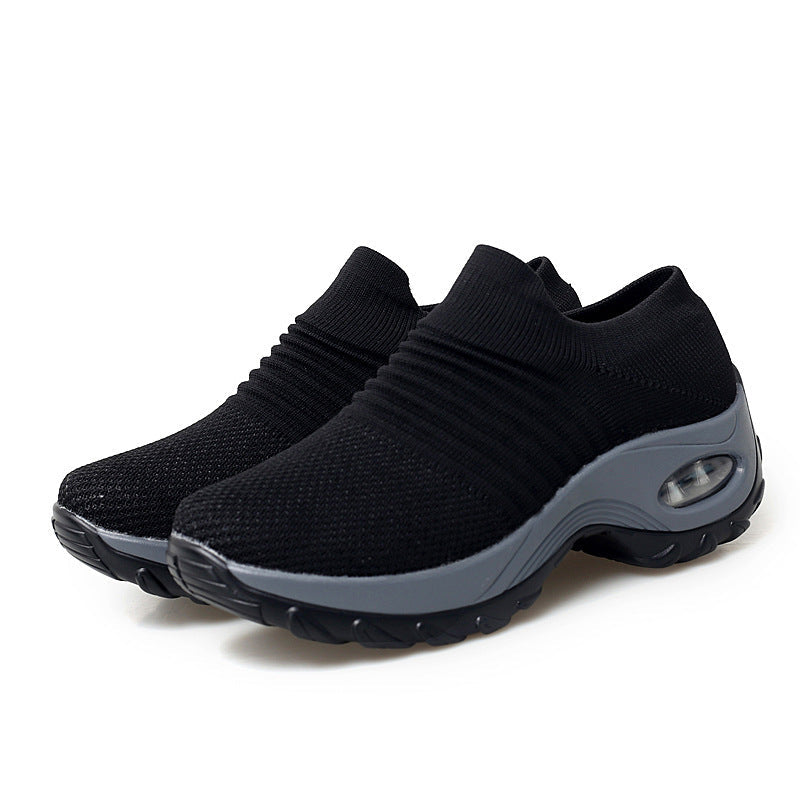 Gerald – Dancing Soft Sole Woven Flying Shoes