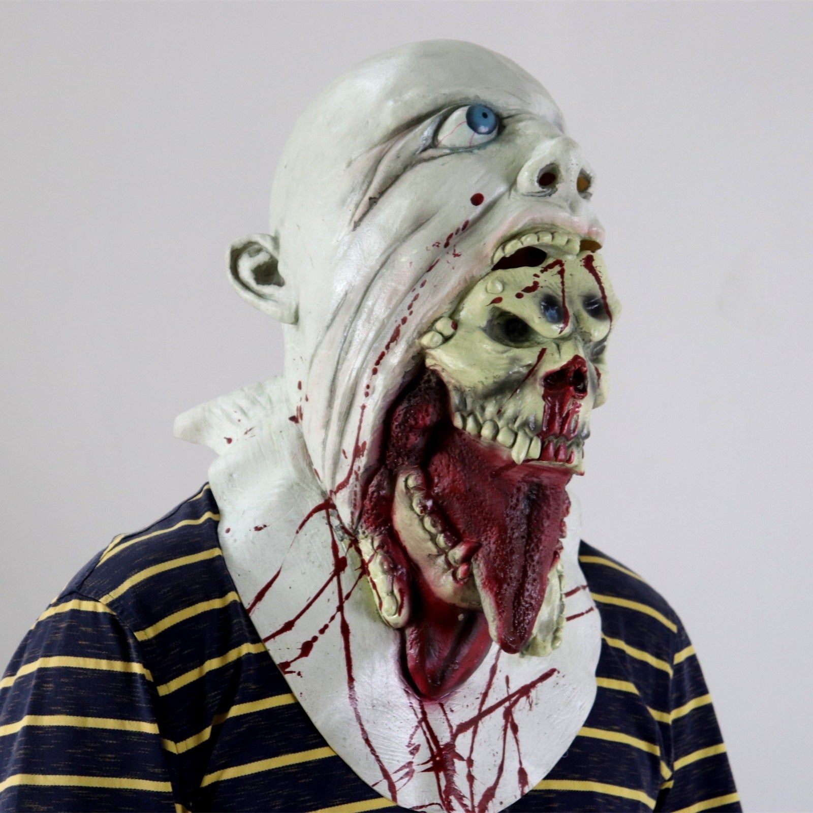 Halloween Alien Tentacle Head Mask for Adults - Creepy Cosplay & Party Accessory