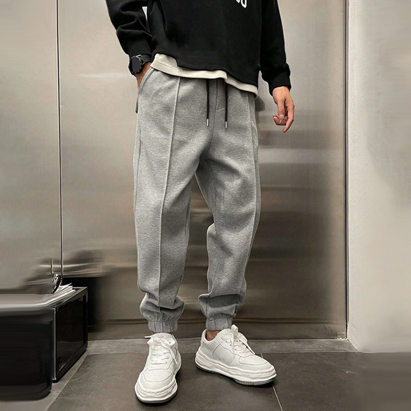 Men's Jogging Pants – Comfortable Sporty Pants for Leisure and Sports – Casual Style