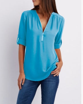 Denise – Zip V-neck Shirt Short Sleeve