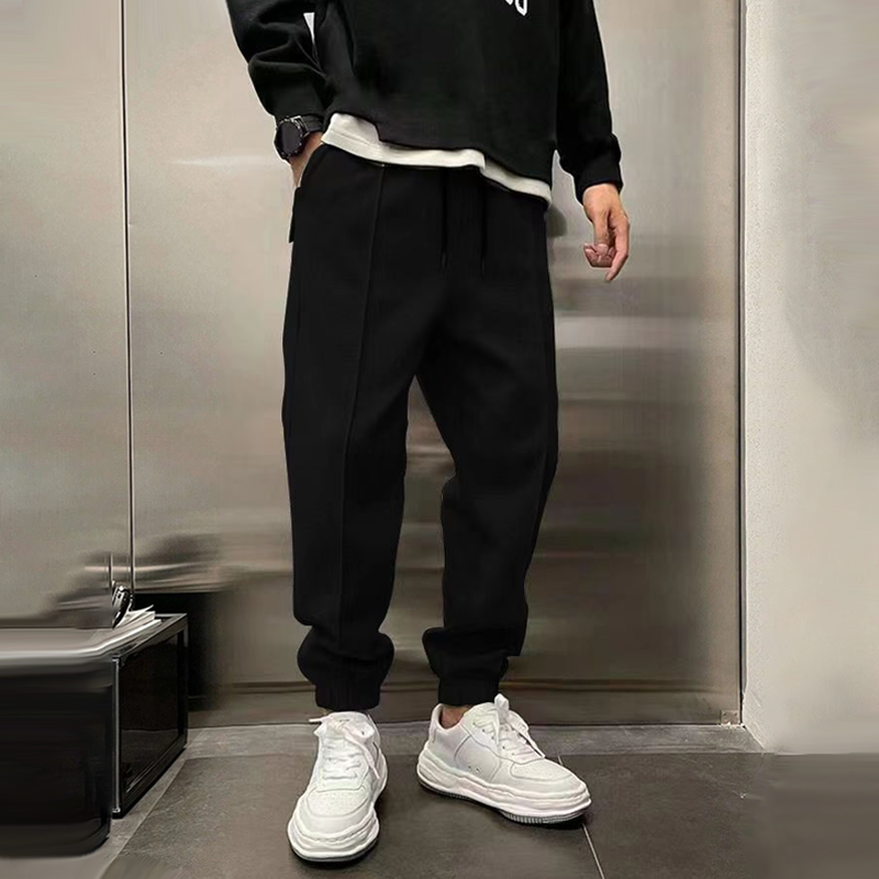 Men's Jogging Pants – Comfortable Sporty Pants for Leisure and Sports – Casual Style