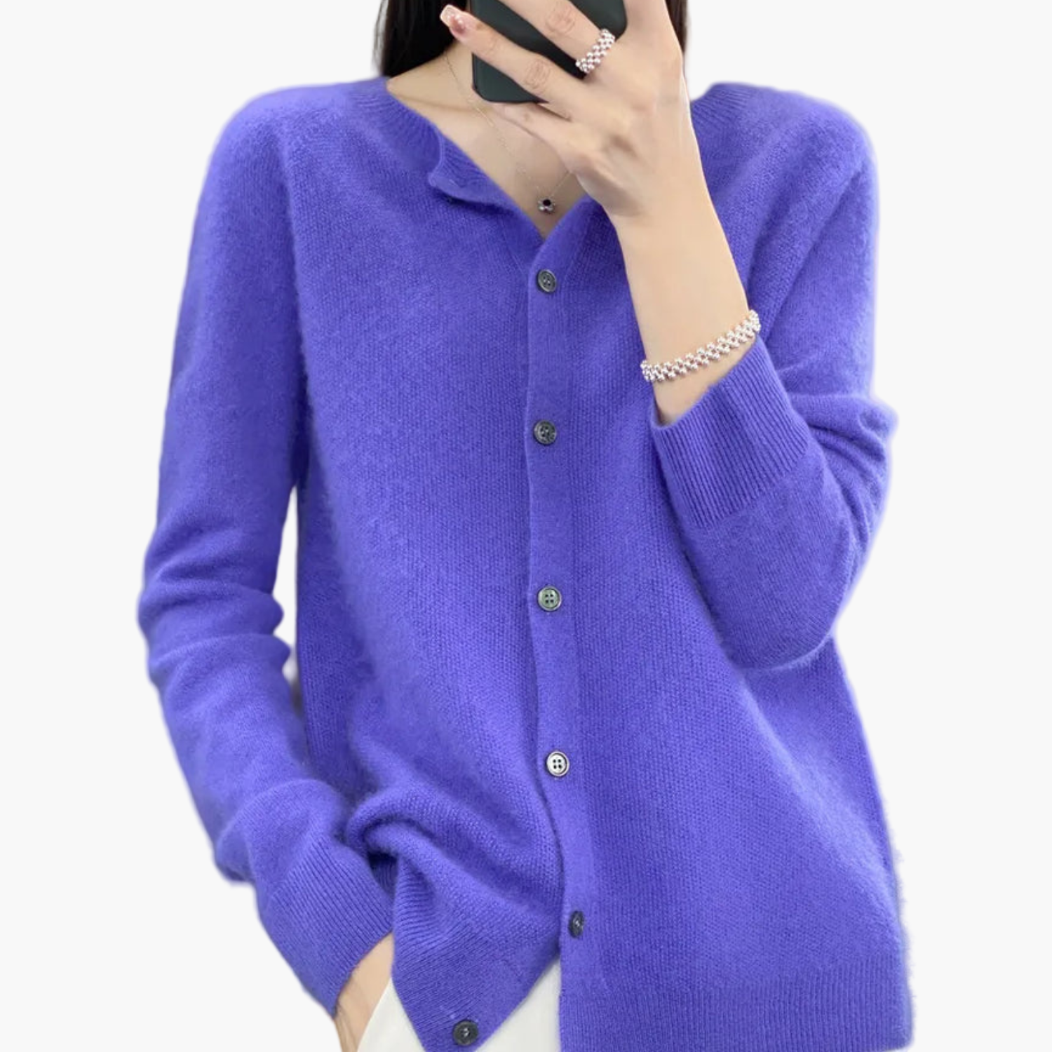 Women's Classic Knitted Cardigan with Round Neck – Stylish and Comfortable for Every Occasion