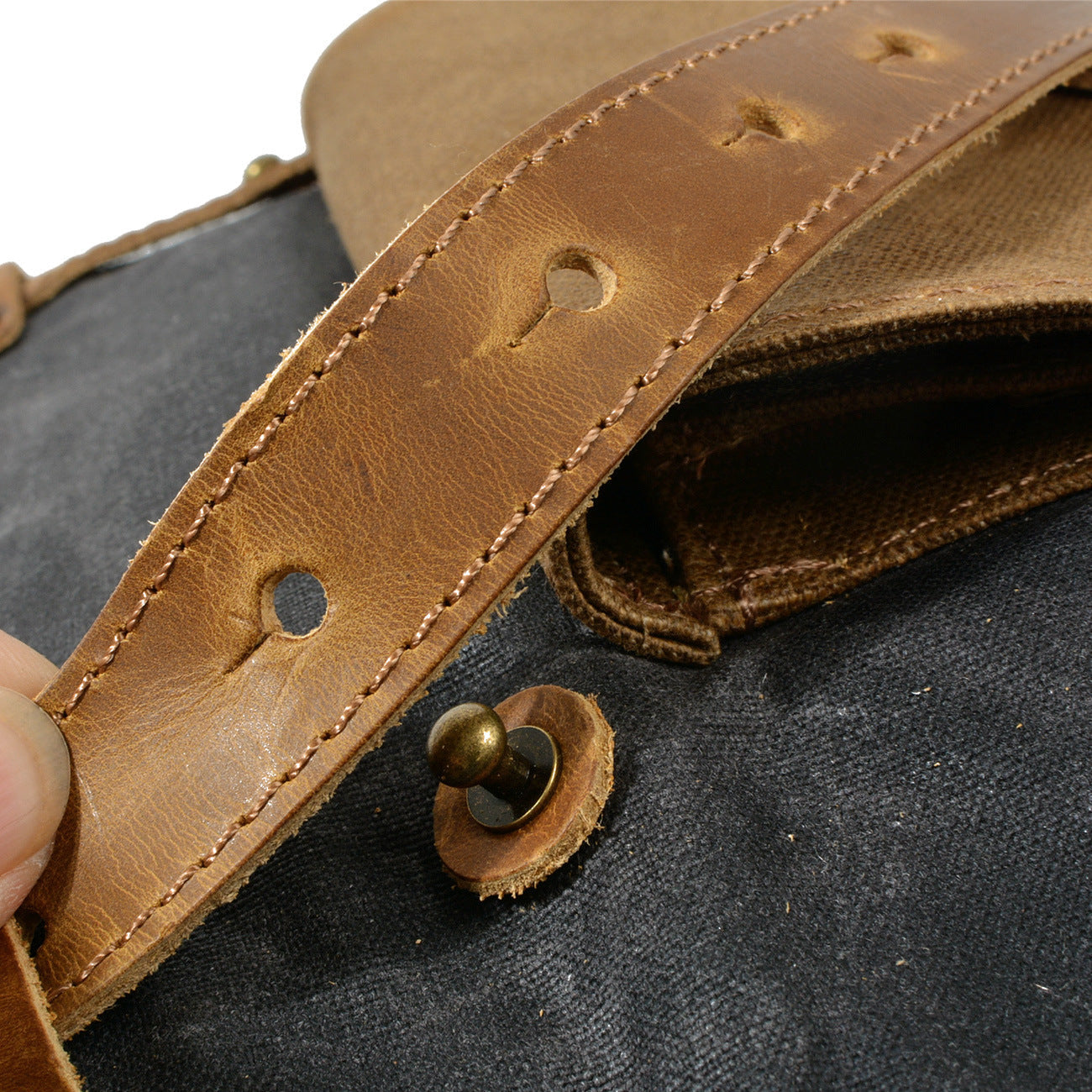Bobby – Retro Contrasting Waterproof Backpack
