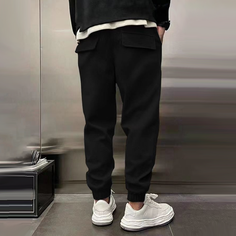 Men's Jogging Pants – Comfortable Sporty Pants for Leisure and Sports – Casual Style