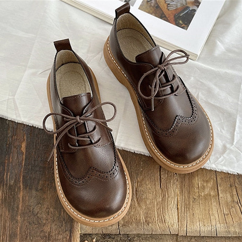 Tamara – Retro Chunky Heel Shoes with Brogue Holes
