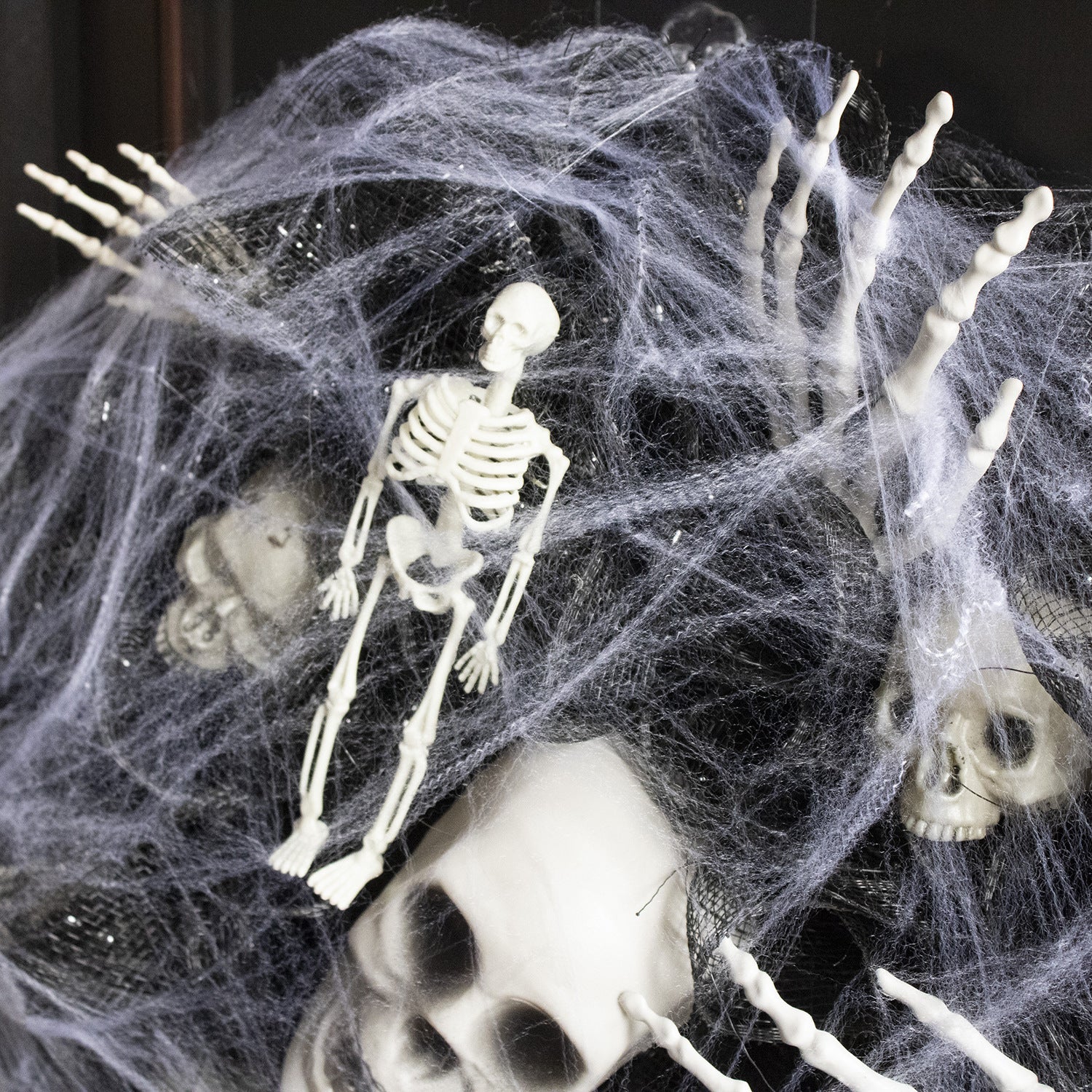 Halloween Door Wreath Skull Decoration for Spooky Decoration