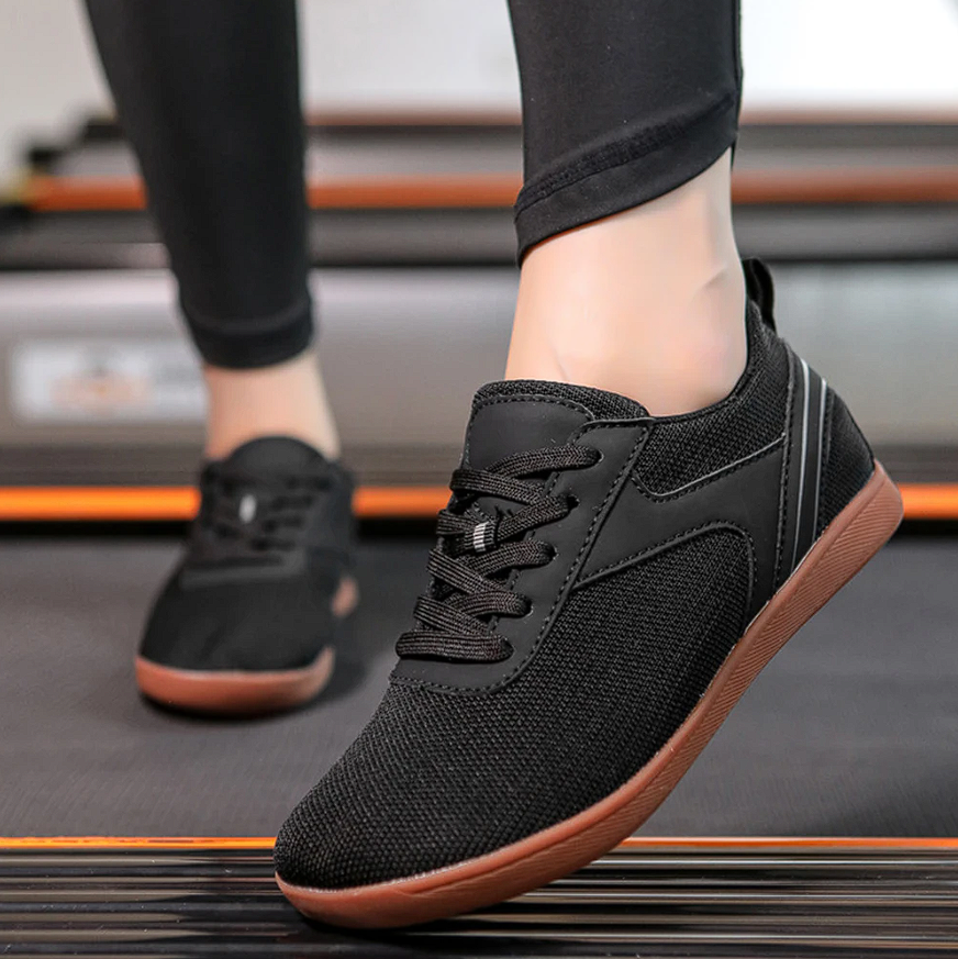 Unisex Barefoot Walking Shoes – Casual and Sporty Style for Active People