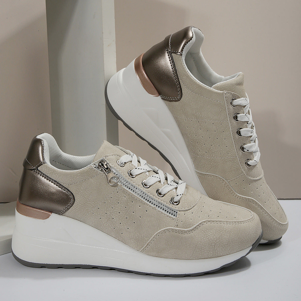 Jessica – Fashionable Lace-up Shoes for Women with Comfortable Thick Sole