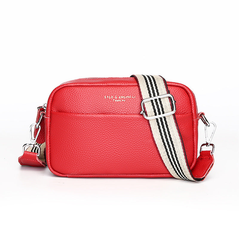 Women's crossbody shoulder bag with wide strap – Fashionable and practical for daily use