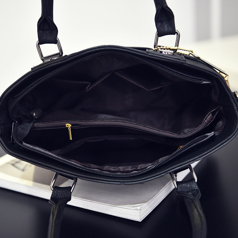 Lucy – Trendy Women's Shoulder Bag
