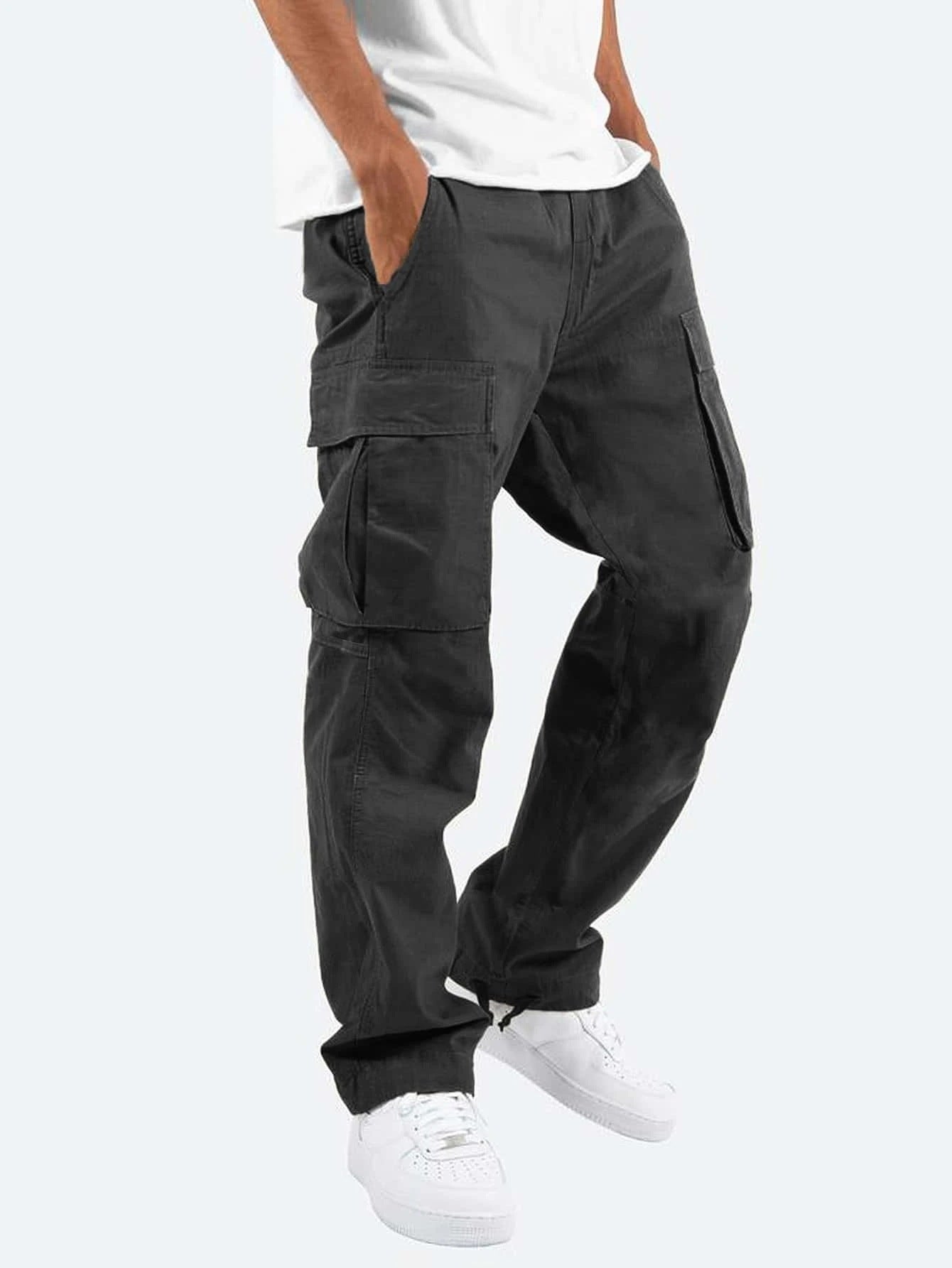 Men's Cargo Pants in Casual Streetwear Style with Multifunctional Pockets