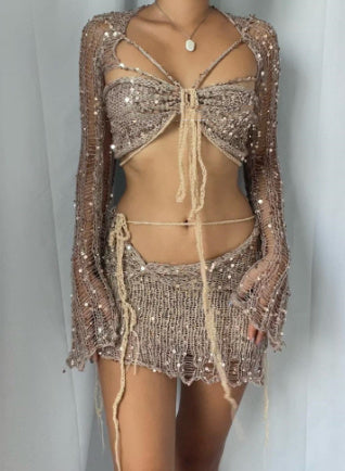 Women's fashionable 2-piece set with glitter accents and mesh effect