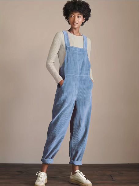 Marie – Corduroy Overalls with Buttons and Pockets