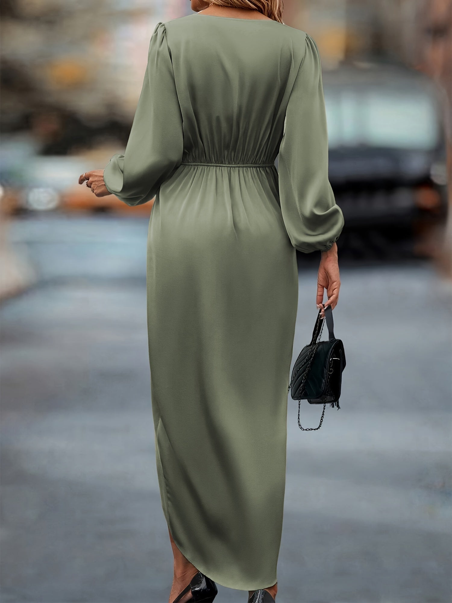 Chic ladies evening dress with long sleeves and elegant pleat detail