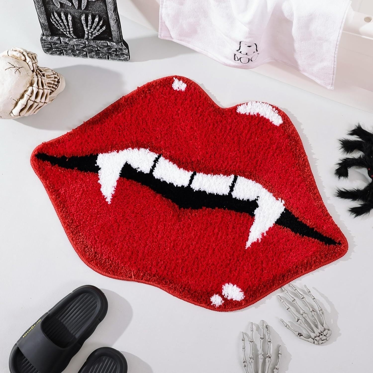 Halloween Doormat with Spiderweb Pattern – Perfect for Spooky Decoration and Festive Entrance