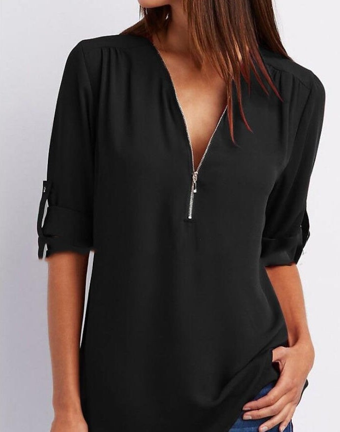 Denise – Zip V-neck Shirt Short Sleeve