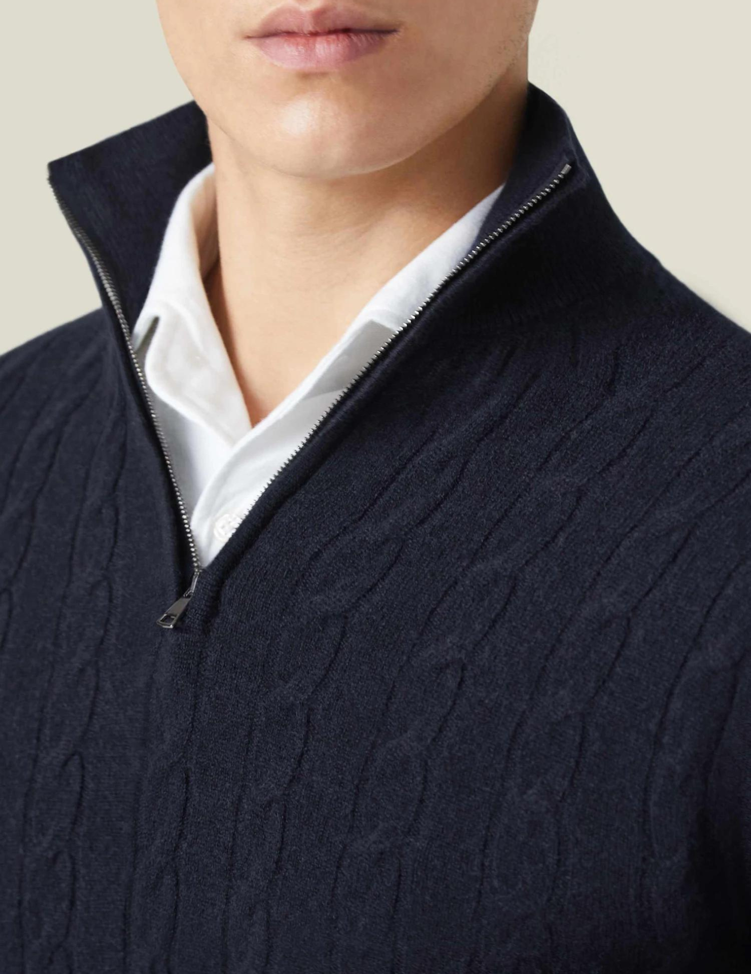 Men's Cable Knit Sweater with Zipper – Classic Style and Modern Comfort
