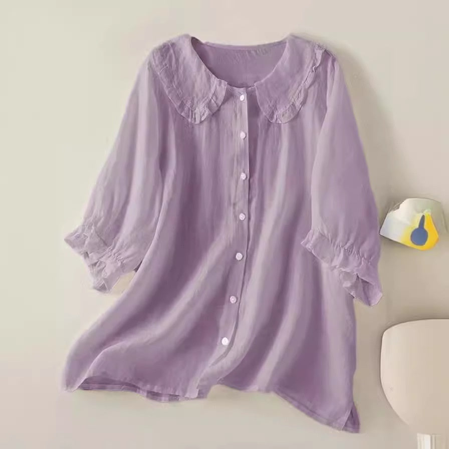 Women's Blouse with Round Collar and Button Closure – Romantic Casual Look