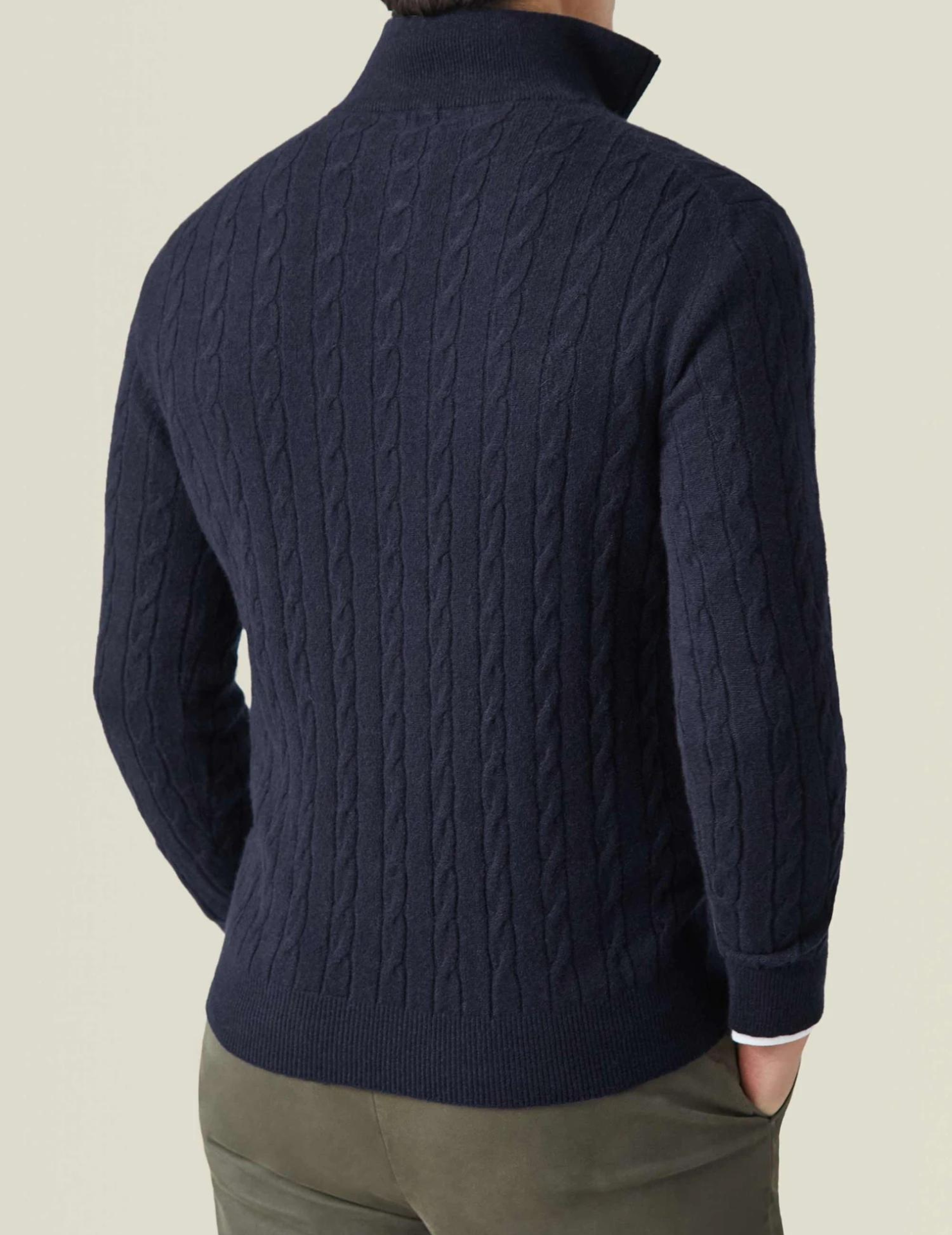 Men's Cable Knit Sweater with Zipper – Classic Style and Modern Comfort