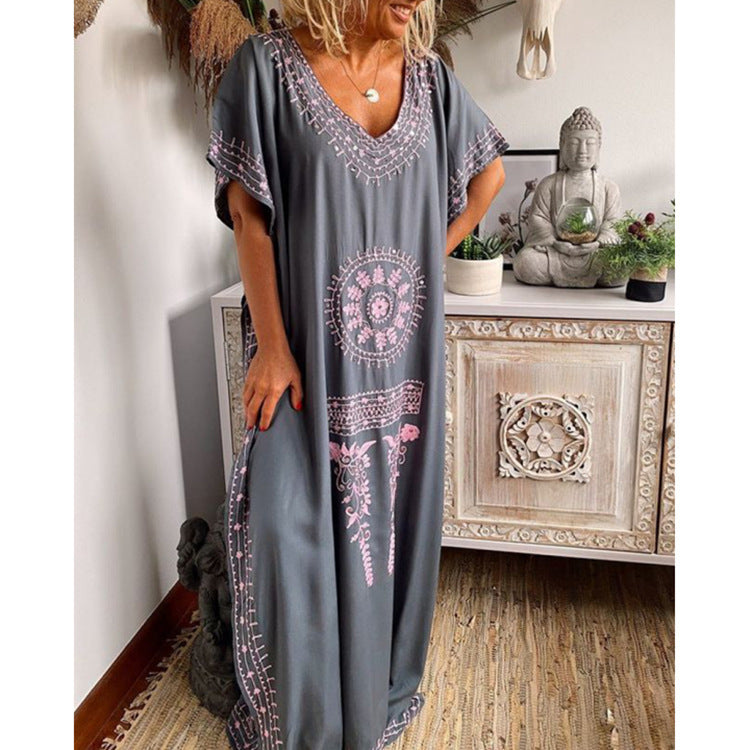 Judith – Loose Boho Print Maxi Dress with V-Neck