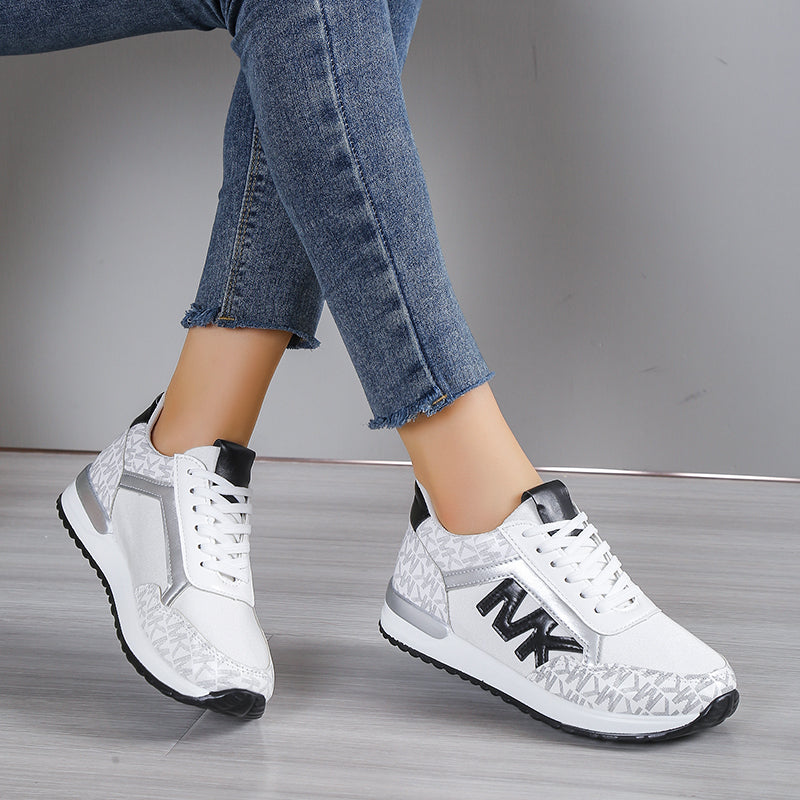 Sanne - Comfortable Fashion Sneakers