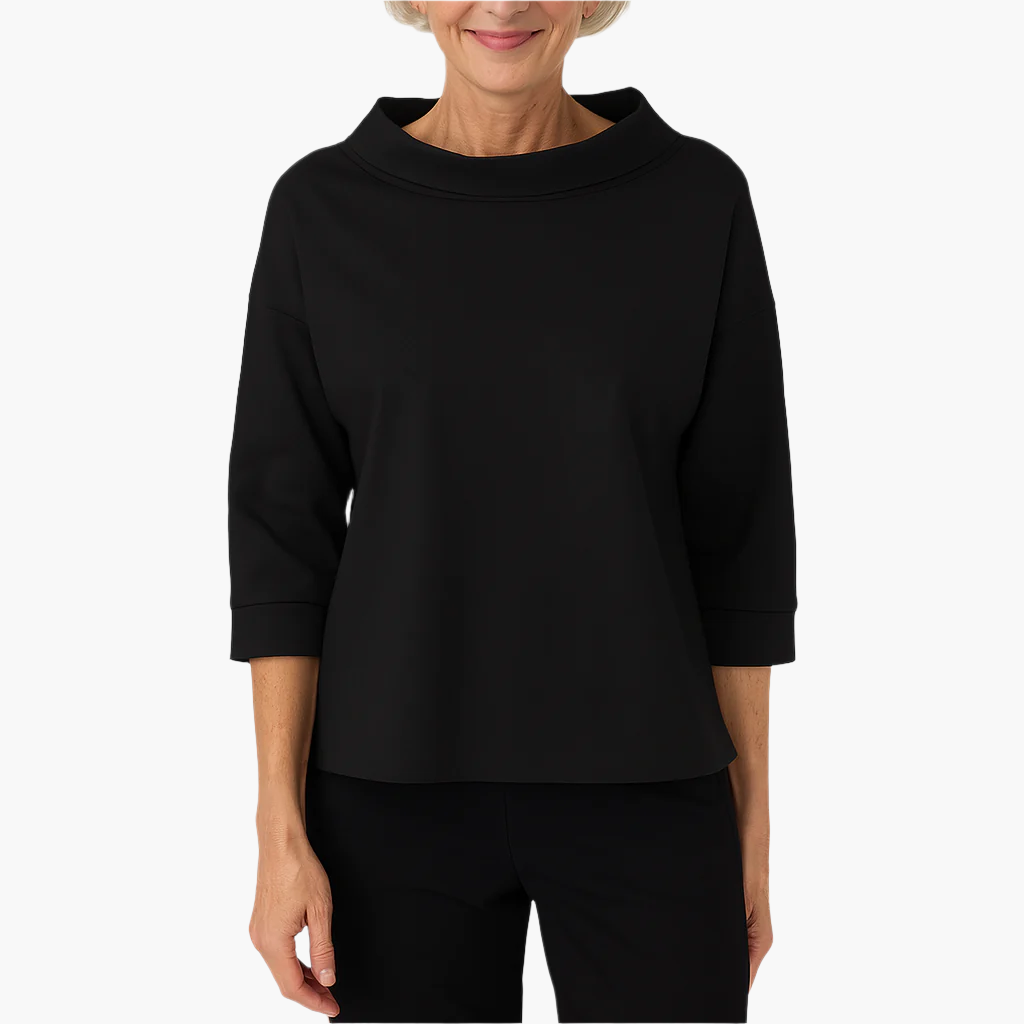 Women's top with wide boat neck and 3/4 sleeves – timeless comfort for every day