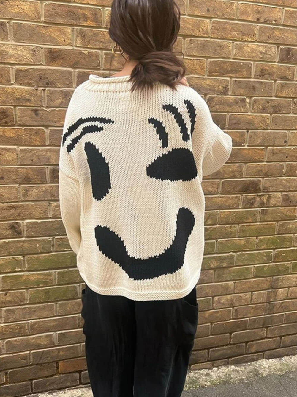 Women's Knitted Sweater with Abstract Smiley - Comfortable Casual Style for Sunday & Leisure Time