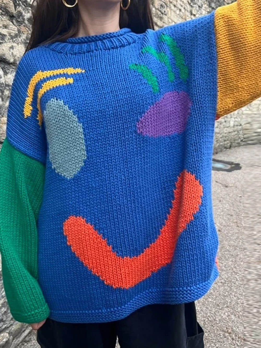 Women's Knitted Sweater with Abstract Smiley - Comfortable Casual Style for Sunday & Leisure Time