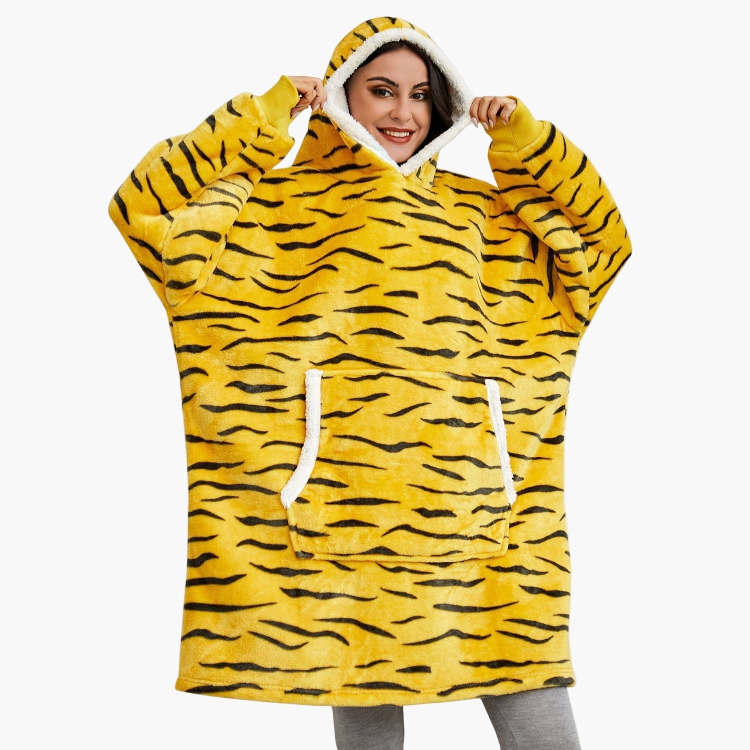 Women's Oversized Hoodie Blanket – Ultimate Comfort for Couch & Lounge