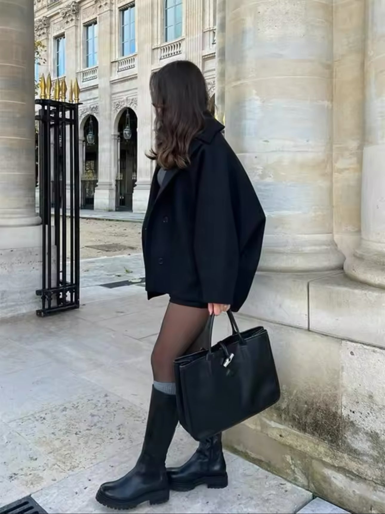 Women's oversized wool coat – fashionable boxy fit coat for autumn and winter, casual & chic