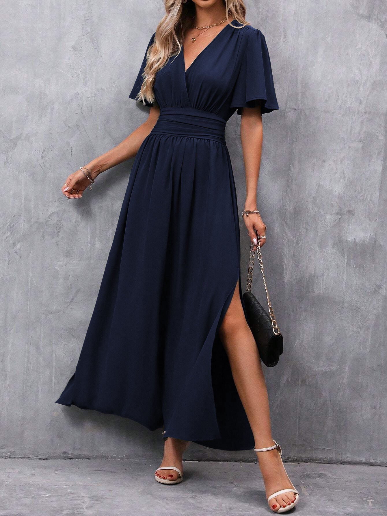 Women's Maxi Dress with V-Neck and Split – Elegant Evening Dress with Summery Flair