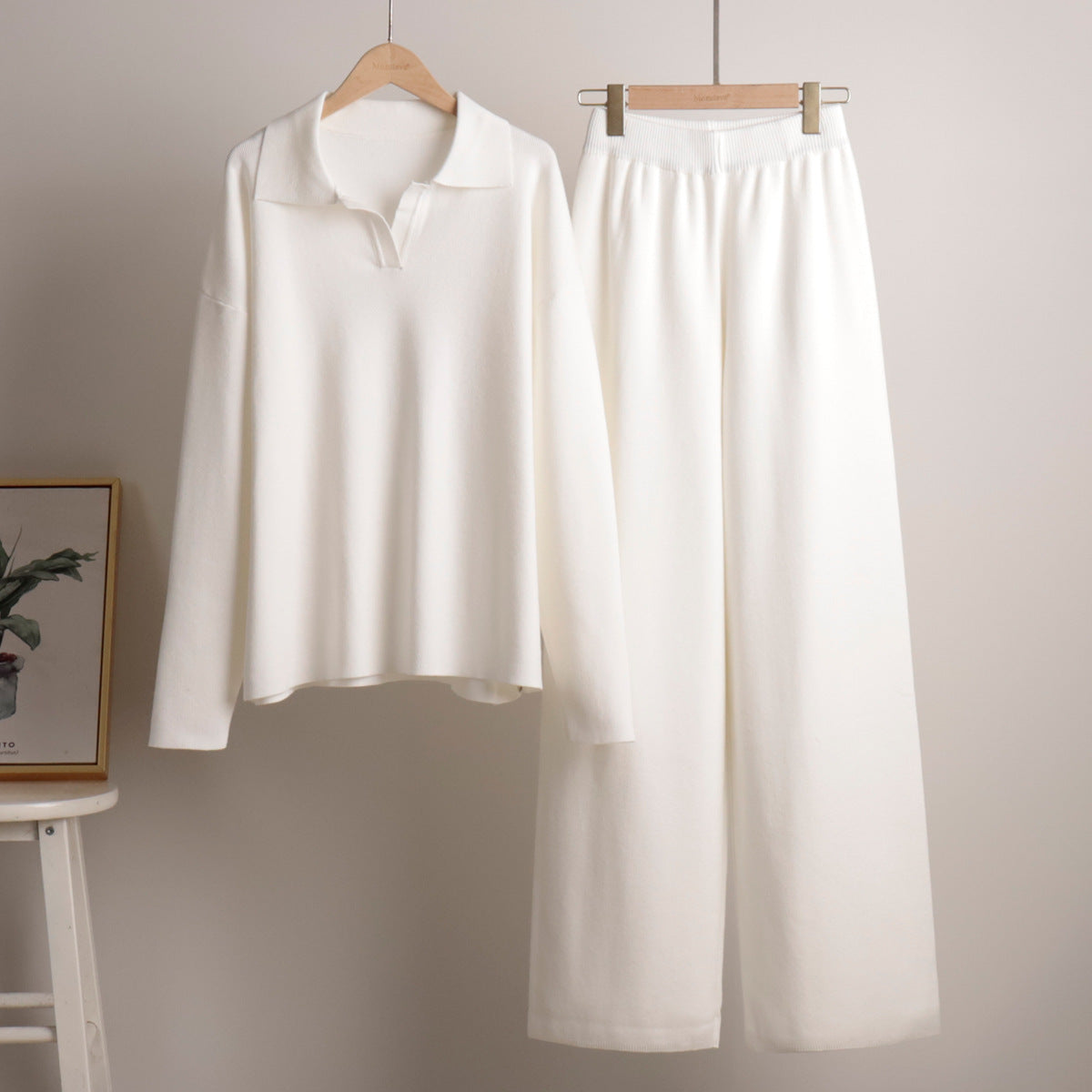 Women's Loungewear Set - Comfortable Knitted Oversized Sweater and Wide Pants - Casual Outfit