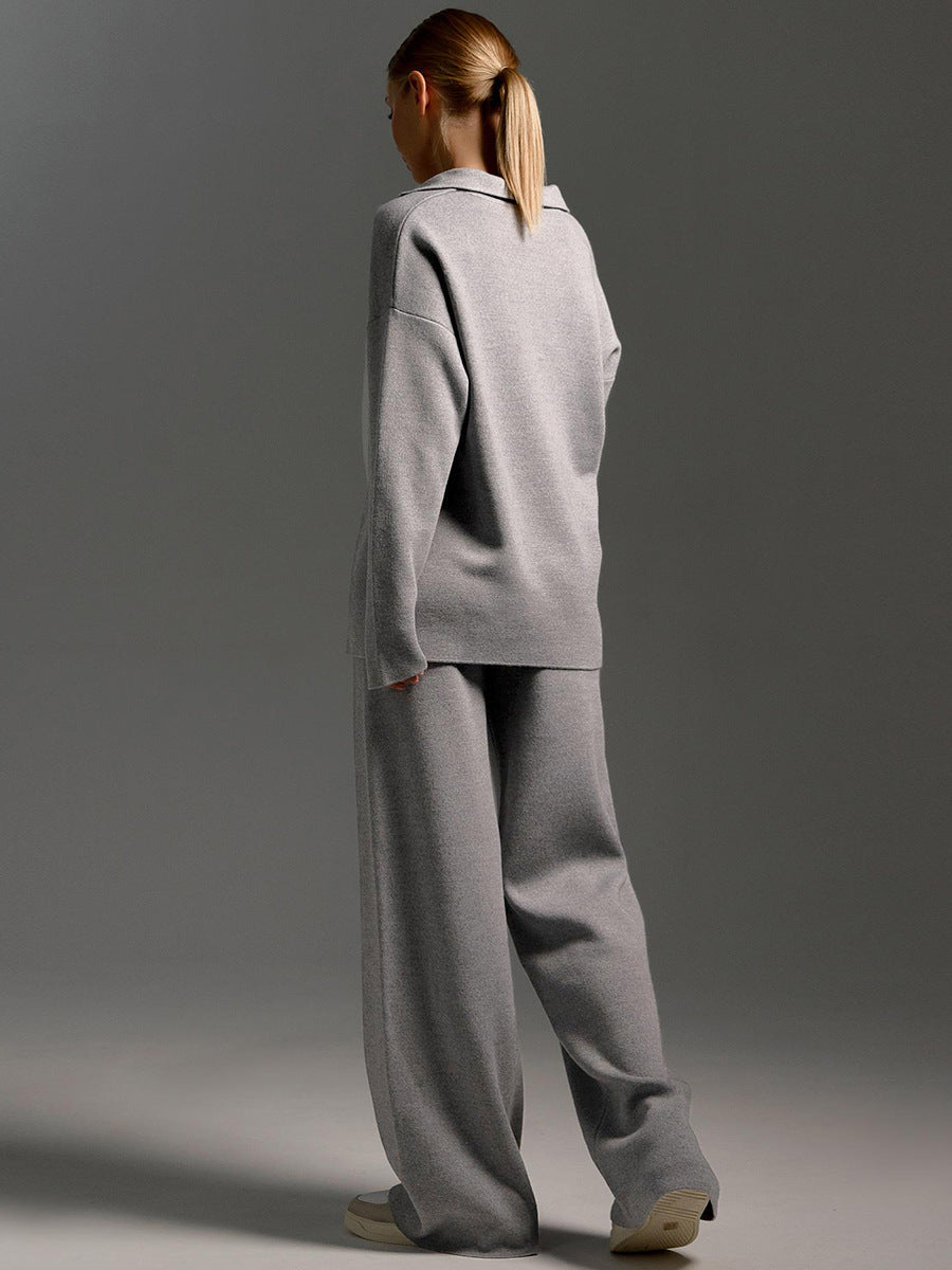 Women's Loungewear Set - Comfortable Knitted Oversized Sweater and Wide Pants - Casual Outfit