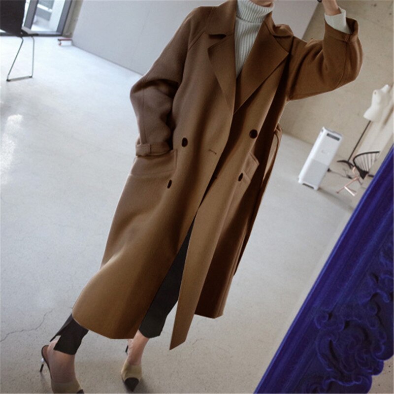 Women's Long Elegant Winter Coat – Classic Style and Comfort for Cold Days