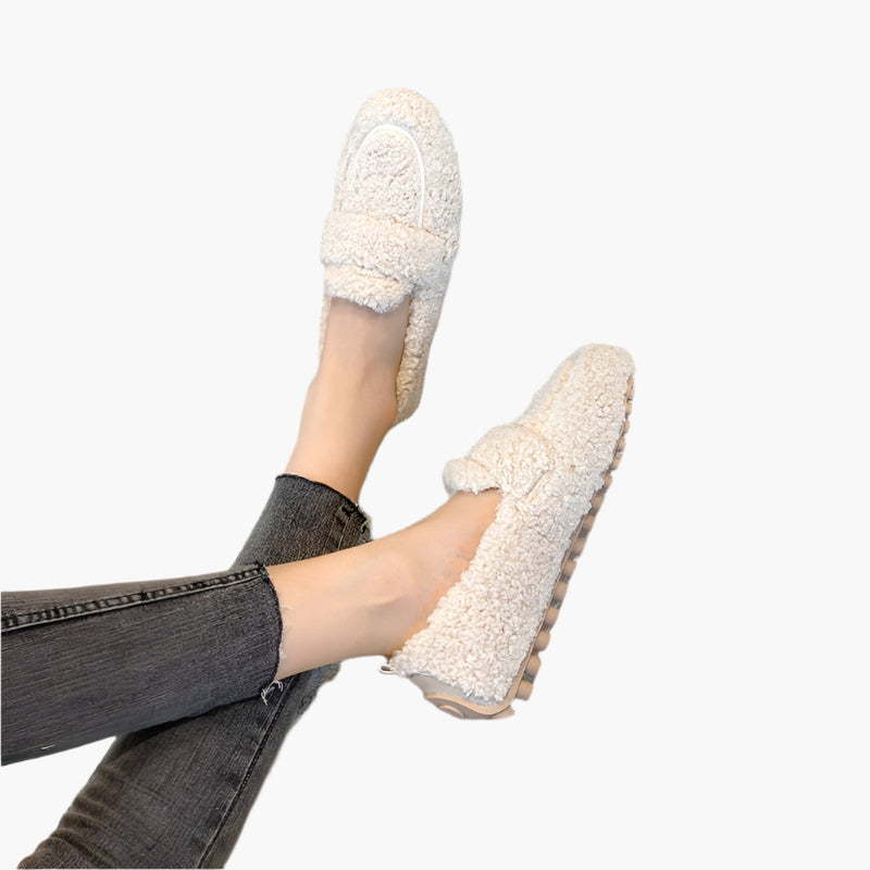 Women's Plush Slippers Comfortable Slip-Ons for Home