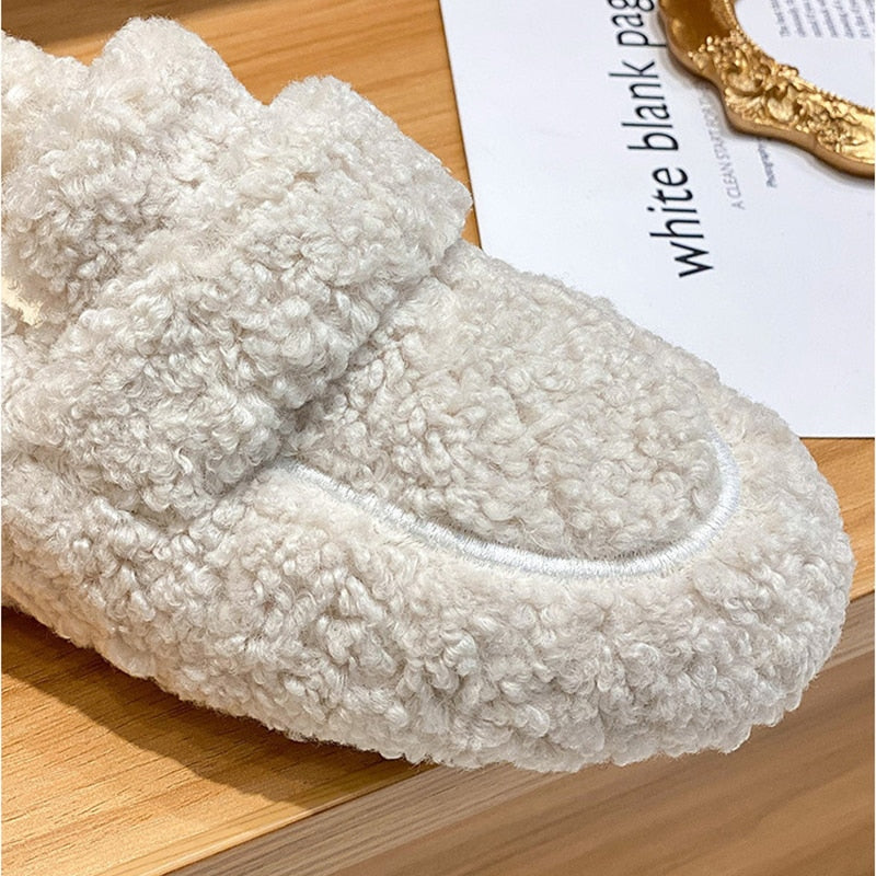 Women's Plush Slippers Comfortable Slip-Ons for Home