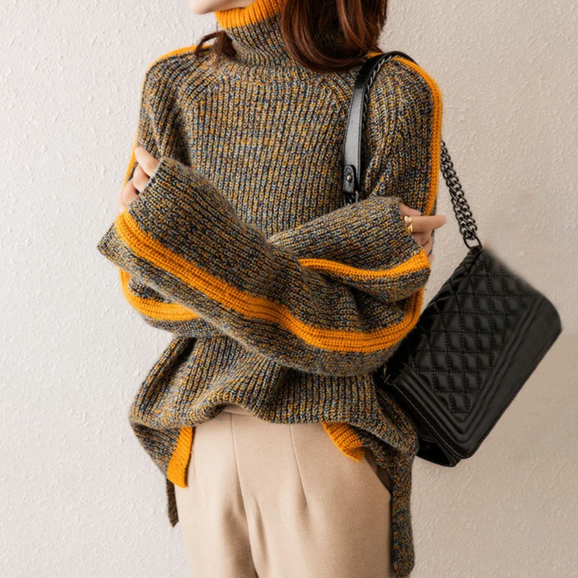 Women's Knitted Oversized Sweater with Turtleneck – Comfortable Warm Winter Style for Casual and Festive Use
