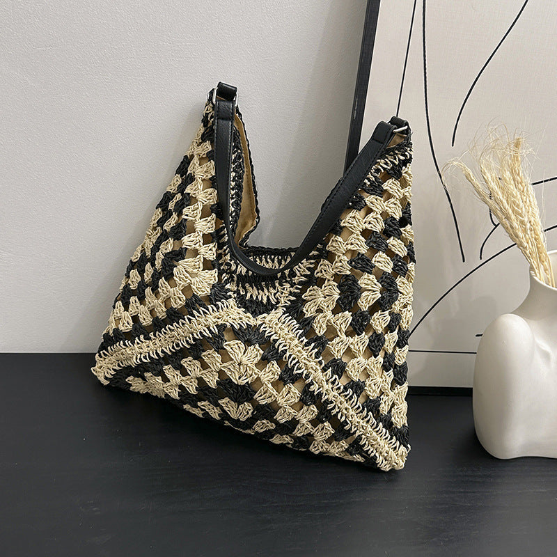 Sophia – Handmade Straw Woven Shoulder Bag with Contrast Colors