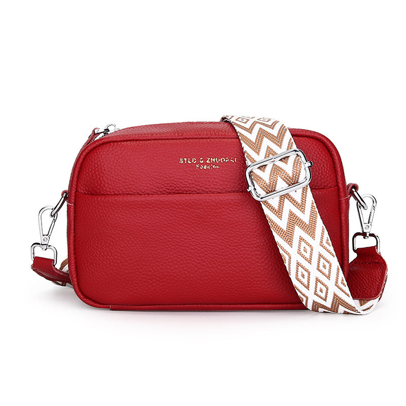 Women's crossbody shoulder bag with wide strap – Fashionable and practical for daily use