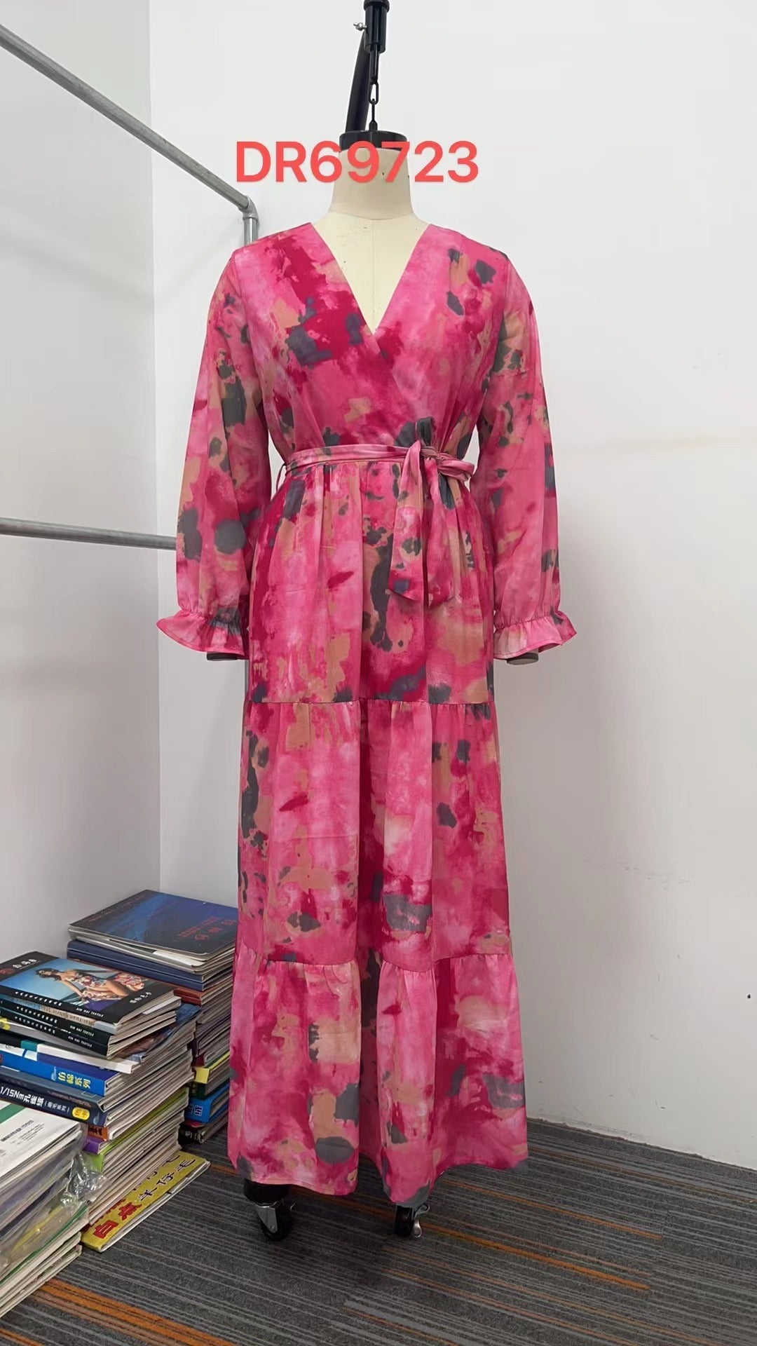Gillian – Elegant Chiffon Dress with Drawstring and Patchwork