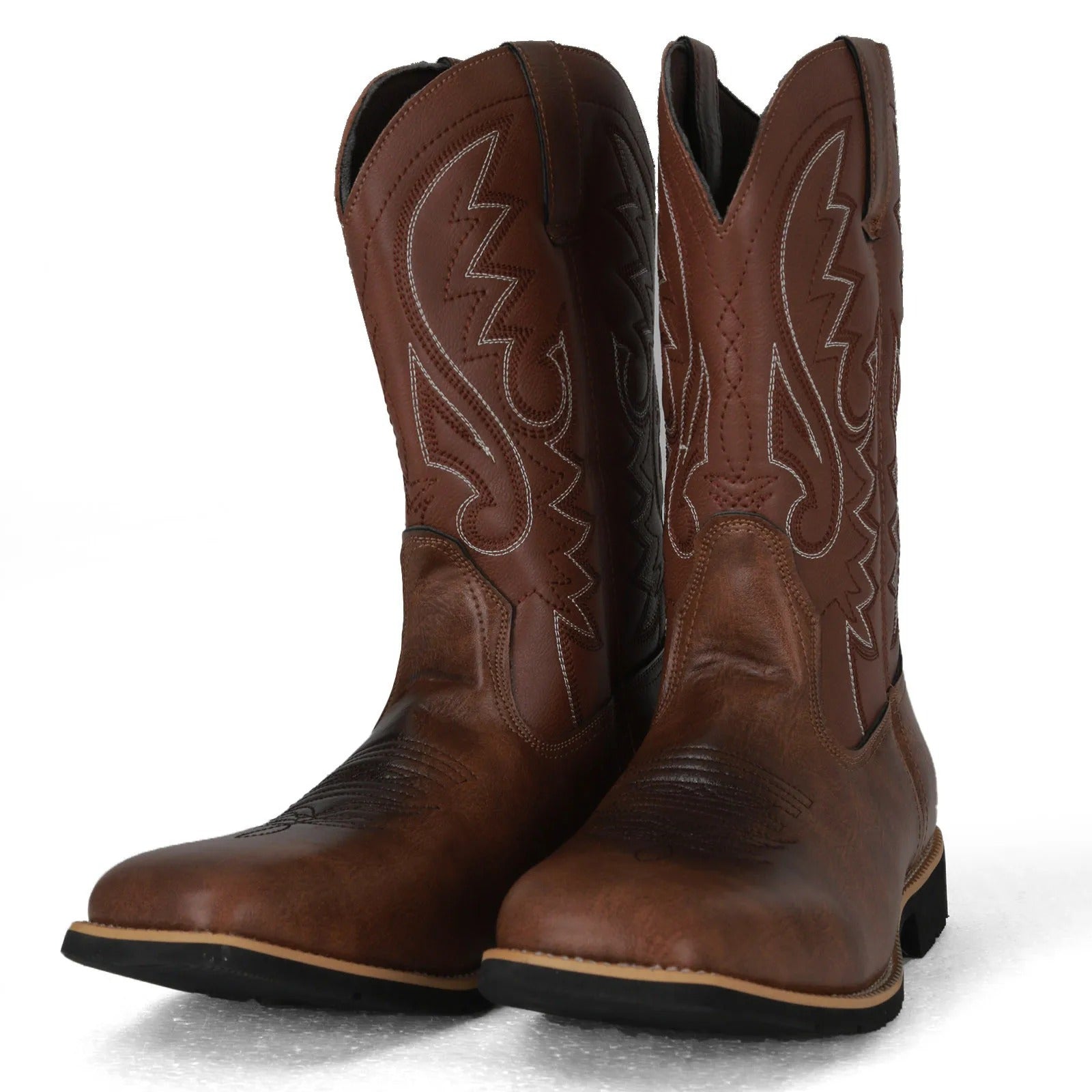 Men's cowboy boot – classic western boot with decorative stitching and block heel