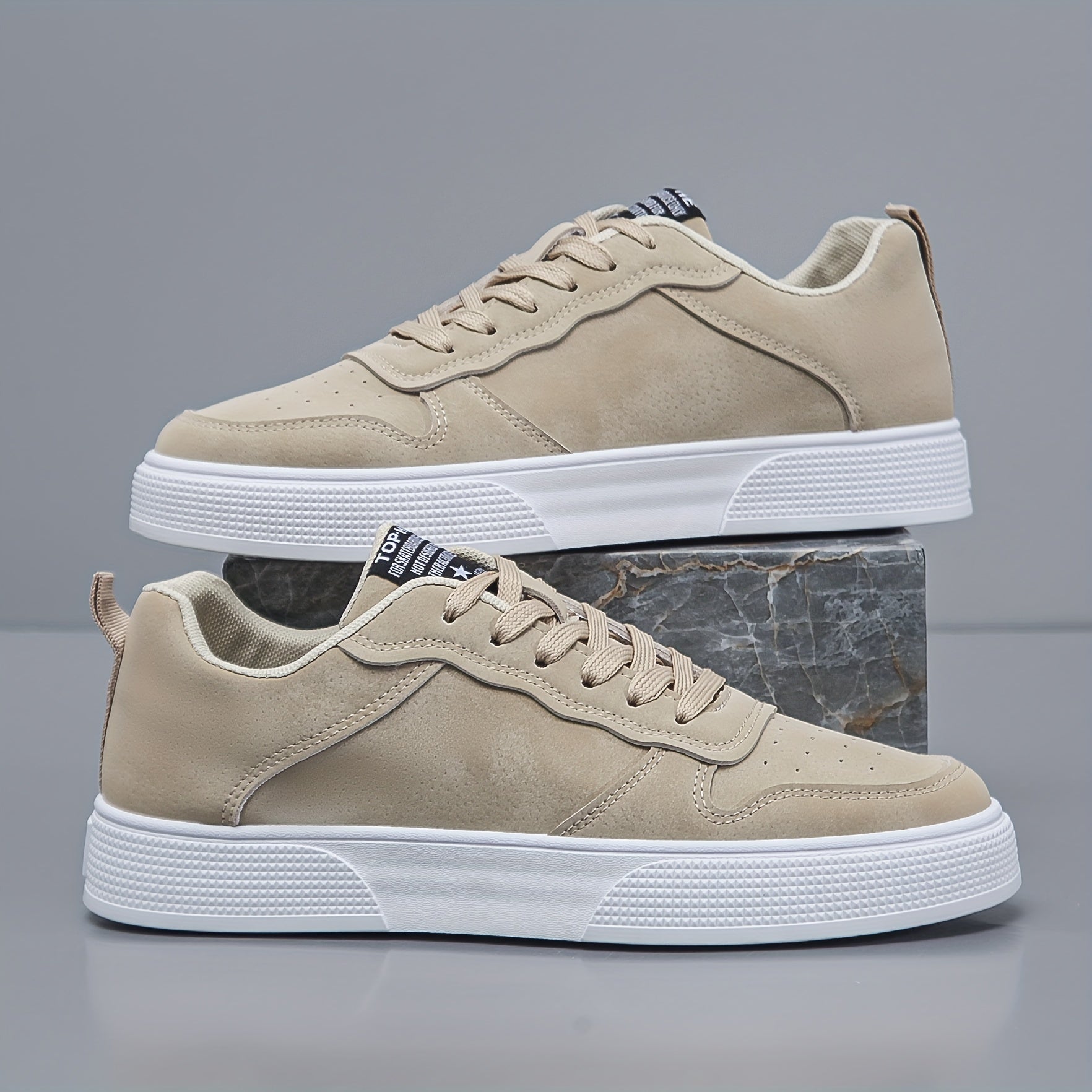 Men's Sneakers Low Casual Sporty Sneaker for Daily Use