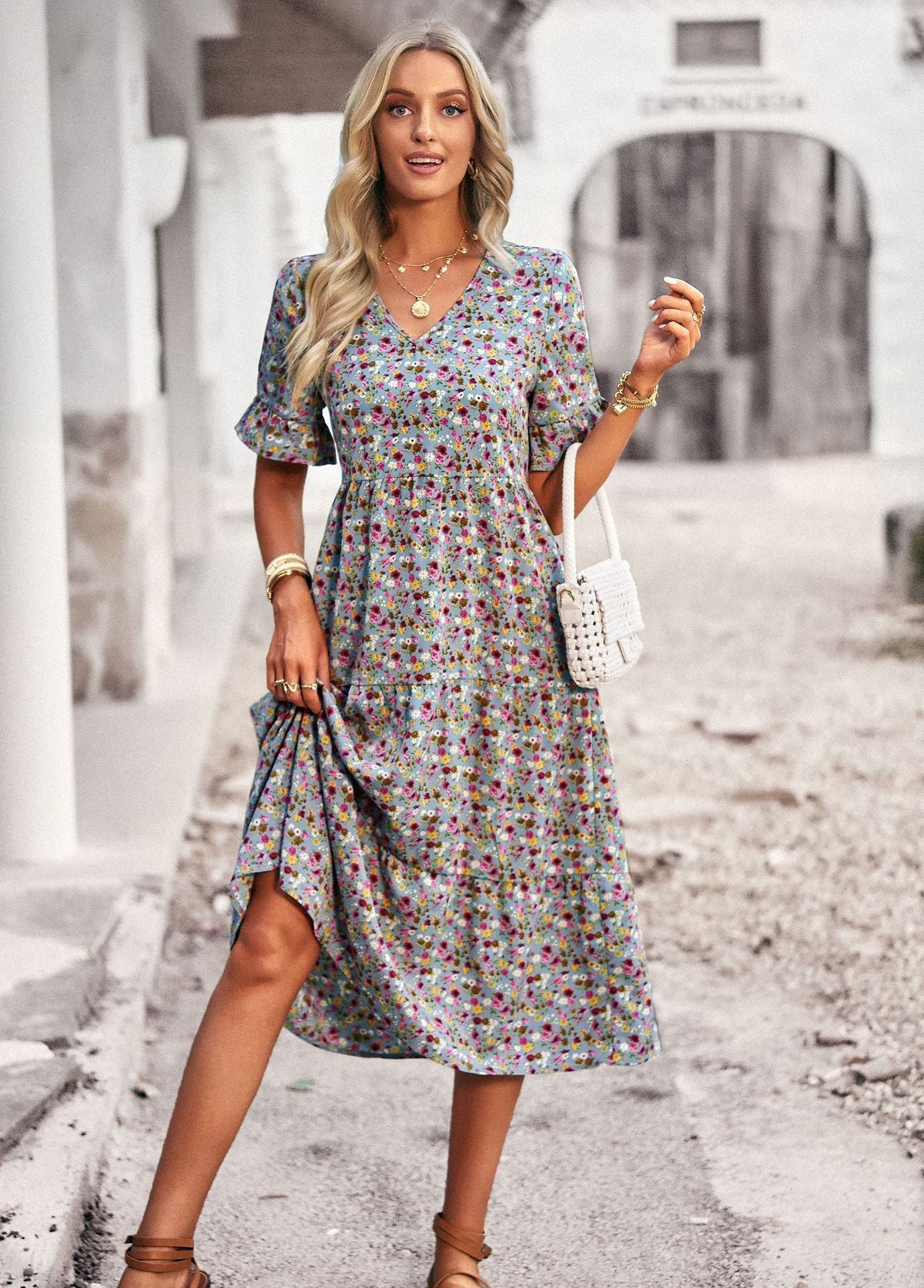 Stephanie – Elegant V-neck Dress for Women