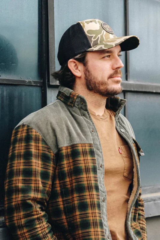Men's Outdoor Flannel Shirt Jacket – Casual Checked Fleece Jacket for Adventure and Leisure