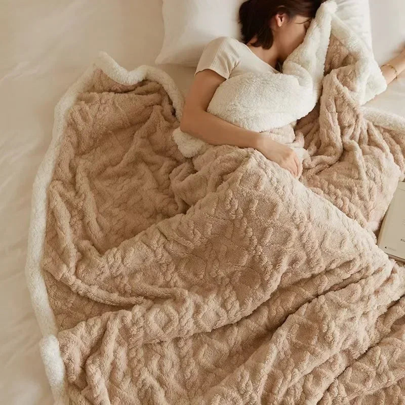 Luxe Winter Blanket for Adults – Extra Thick Cuddle Blanket for Bedroom & Couch, Comfortable and Stylish