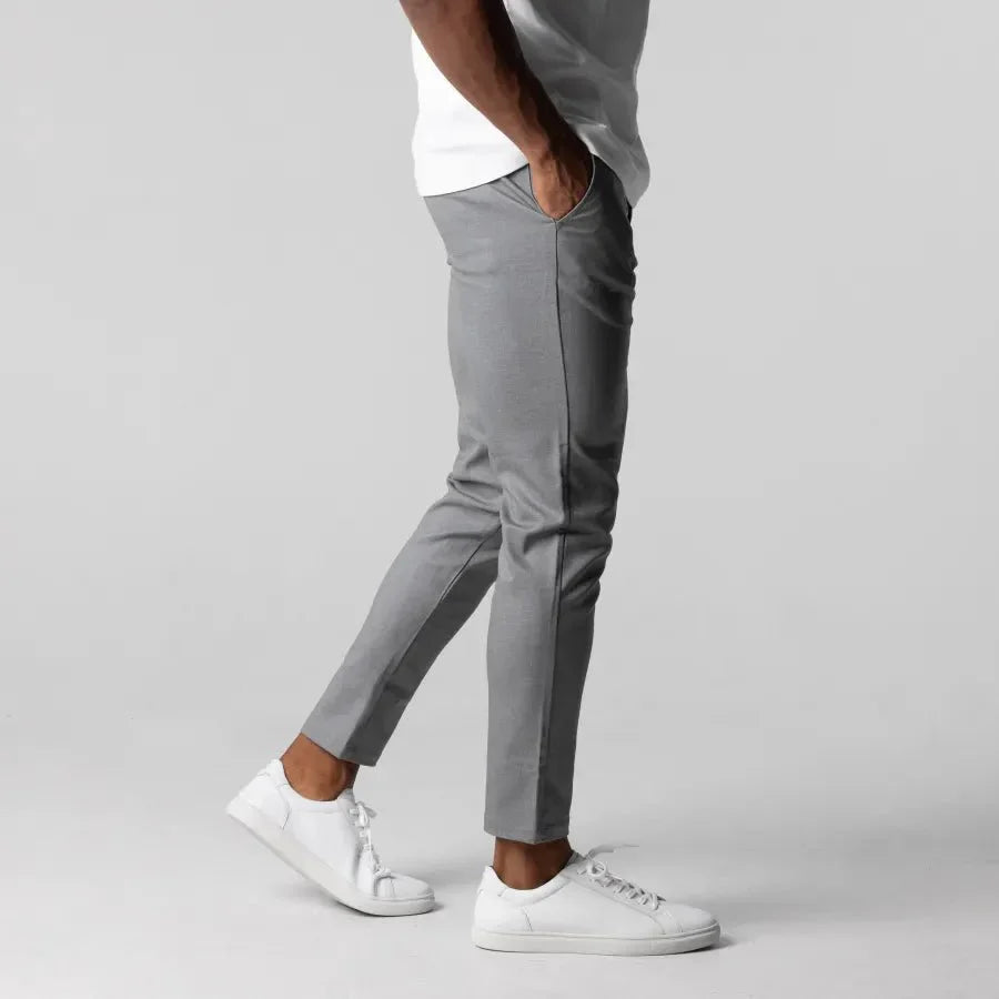 Men's Slim-Fit Chino Pants – Modern and Comfortable for Work and Leisure