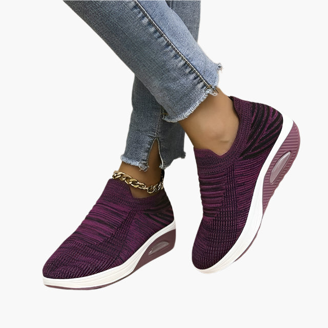 Women's Slip-On Sneakers Comfortable and Fashionable for Daily Use